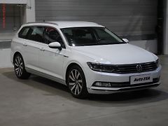 Volkswagen Passat (2015) 2.0Bi-TDi 4x4, ČR, DSG, LED - fotografie inzerátu
