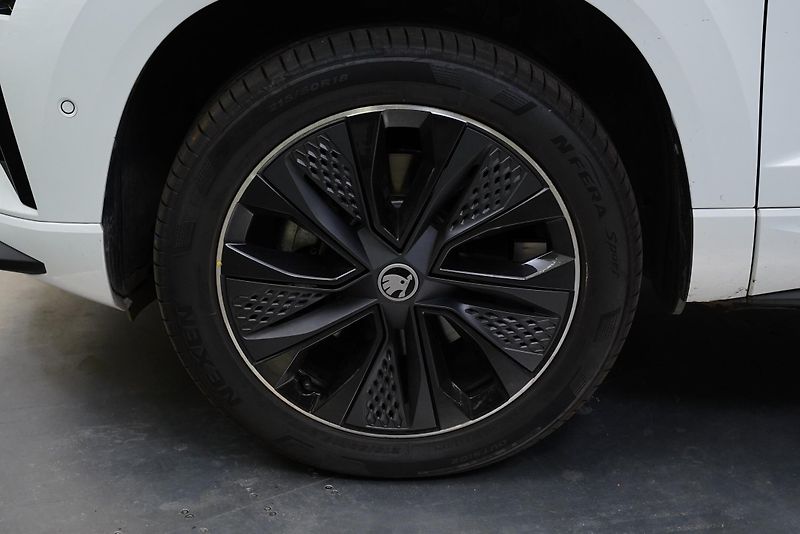 Škoda Karoq - fotka 10 z 28