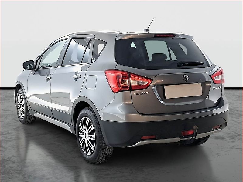 Suzuki SX4 S-Cross (2020) 1.4 BoosterJet, ČR,1.maj - fotka 4 z 18
