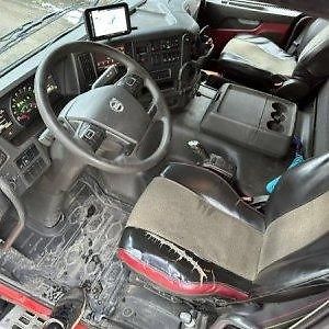 Volvo Ostatní (2016) FMX540 sklápěč-tahač 6x4 Eur6 - fotka 7 z 9