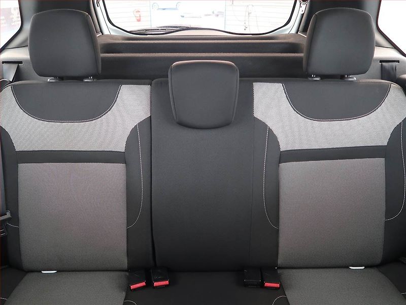Škoda Octavia (2013) 1.2 TSI, Park. senzory - fotka 10 z 17