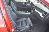 Volvo XC60 D4 AWD 2.4 INSCRIPTION (automa - náhled 12