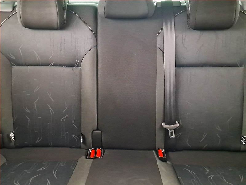 Citroën C4 (2012) 1.6 HDi, Serv.kniha, Tempomat - fotka 10 z 19