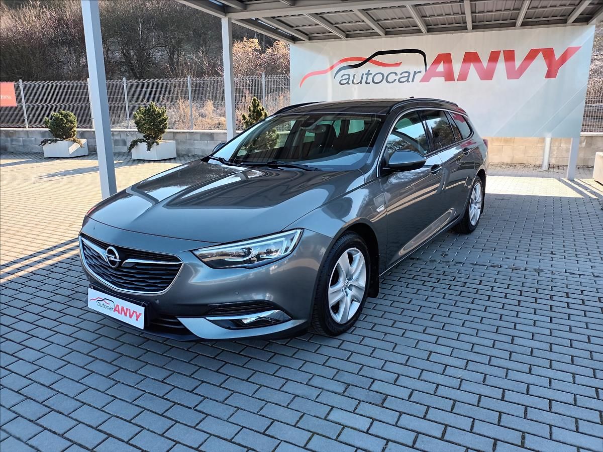 Opel Insignia 1,6 CDTI,81KW,SERVIS,LED,NAVI,