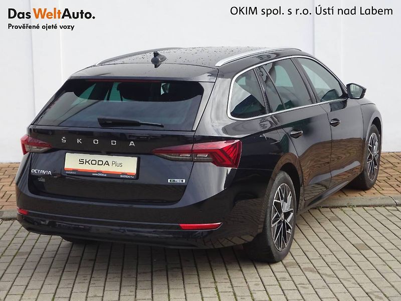 Škoda Octavia (2023) 1,0 TSi/ 81kW E-tec Style DSG - fotka 2 z 26