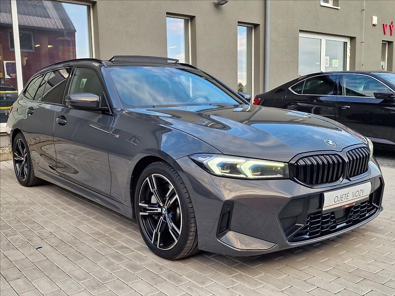 BMW Řada 3 330d Xdrive M-Sport ČR,1.Maj. - fotka 3 z 50