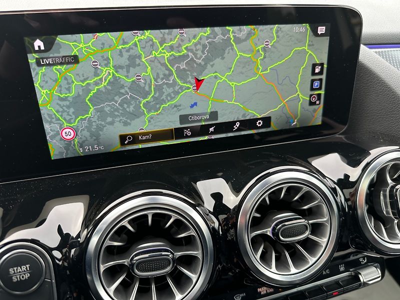Mercedes-Benz EQA (2023) 250 69,7 kWh - fotka 24 z 29