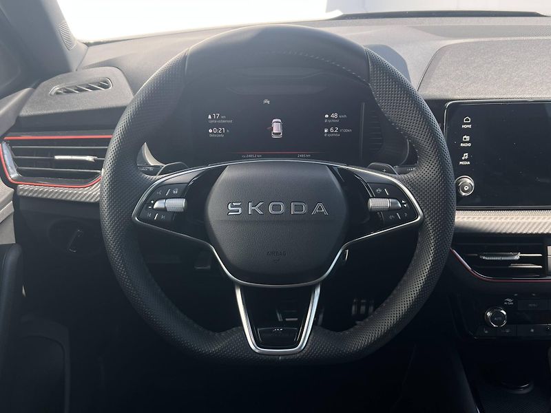Škoda Kamiq (2026) Monte Carlo 7DSG 1,0TSI - fotka 10 z 23