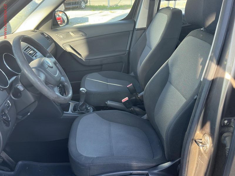 Škoda Yeti (2010) 1.2TSi, ČR, AC, el. výbava - fotka 9 z 15