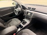 Volkswagen Passat (2011) 2.0TDI, 103kw - náhled 10