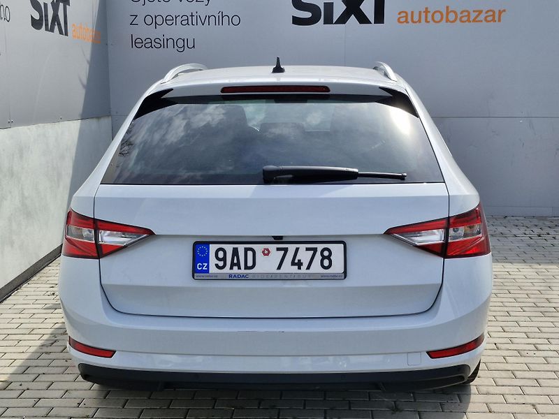 Škoda Superb  IIIF Style 2,0 TDI (110 kW) - fotka 4 z 6