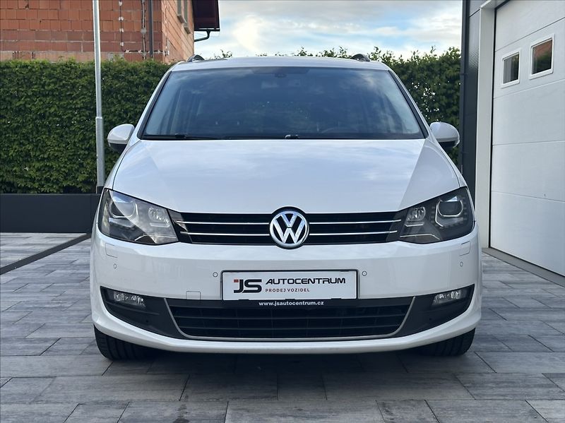 Volkswagen Sharan 2,0 TDI 140PS  Comfortline DSG - fotka 2 z 48
