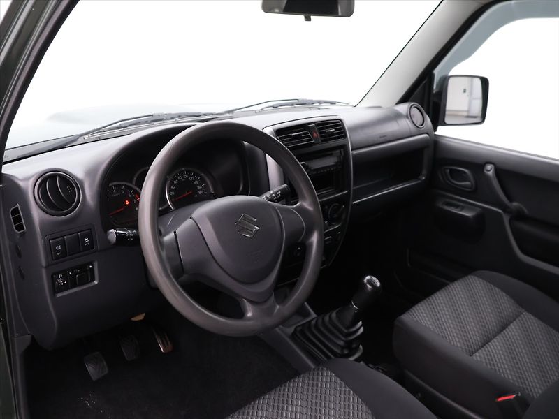 Suzuki Jimny 1.3 VVT 62kW STYLE 4X4 - fotka 17 z 24