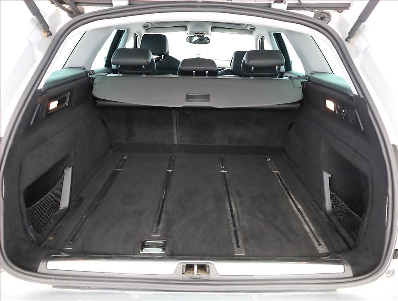 Citroën C5 (2009) 2.2 HDi, Tempomat - fotka 12 z 13