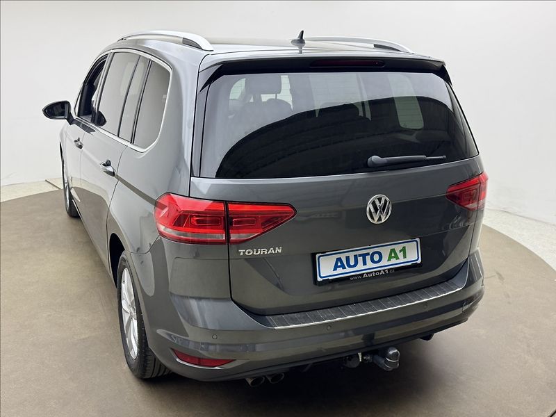 Volkswagen Touran 2,0 110kW DSG 5-MÍST TAŽNÉ ČR - fotka 6 z 41