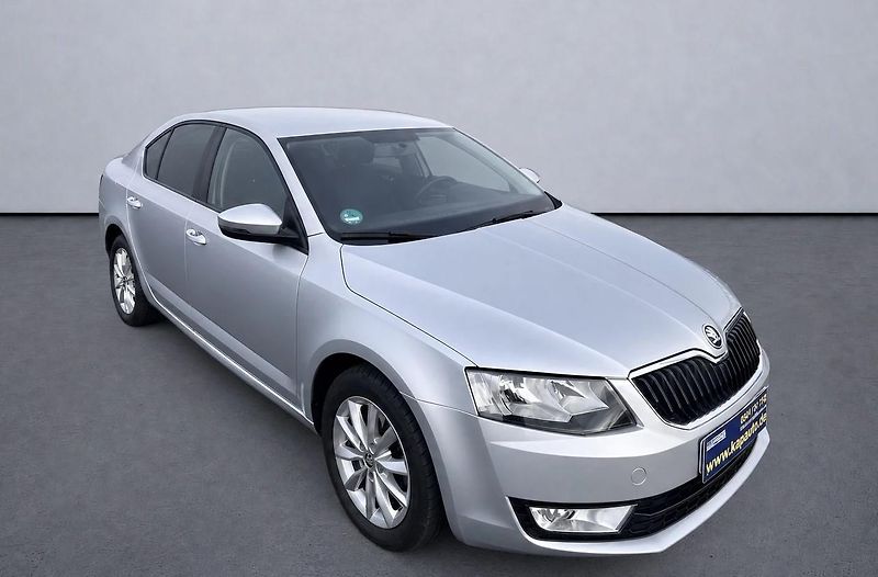 Škoda Octavia 1.2 TSI Ambition - fotka 24 z 35
