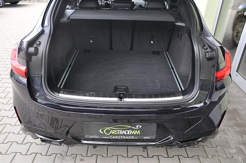 BMW X4 xDrive30d M-SPORT 1M ČR  - fotka 33 z 38
