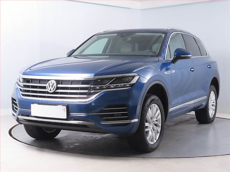 Volkswagen Touareg (2018) 3.0 TDI - fotka 2 z 22