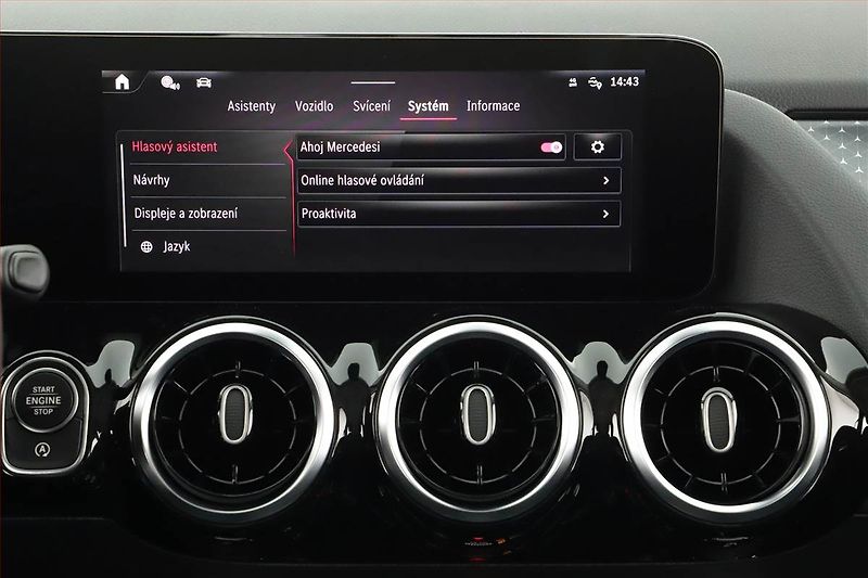 Mercedes-Benz GLA (2025) 200, PROGRESSIVE, DPH - fotka 20 z 29