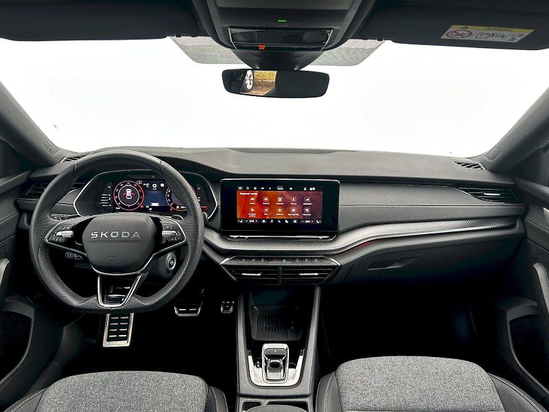 Škoda Octavia (2025) Combi 2.0 TDI 110kW DSG Sportl - fotka 5 z 35