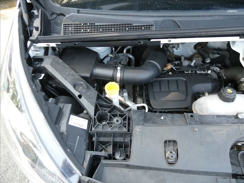 Opel Vivaro 1,6 BiCDTi 107kW Long,8.MÍST,n - fotka 36 z 41