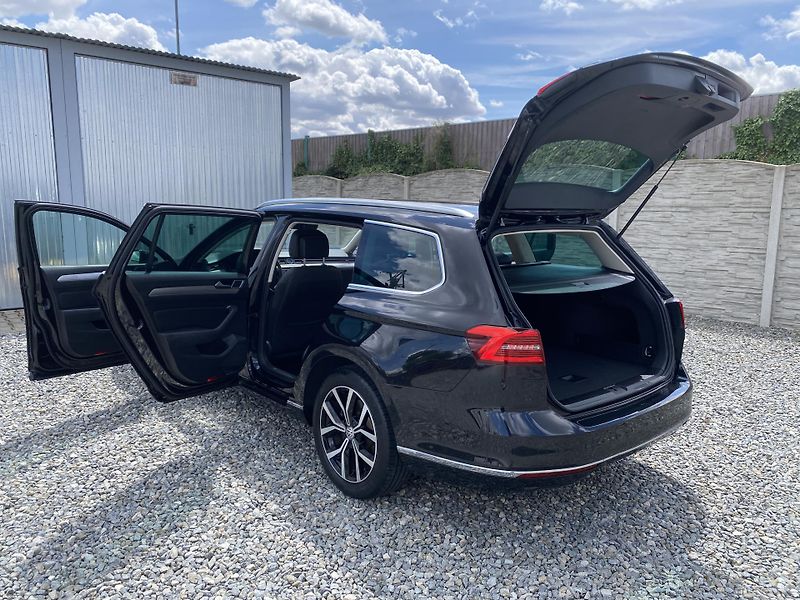 Volkswagen Passat 2.0TDi 150PS DSG 113000TKM!!!! - fotka 131 z 152
