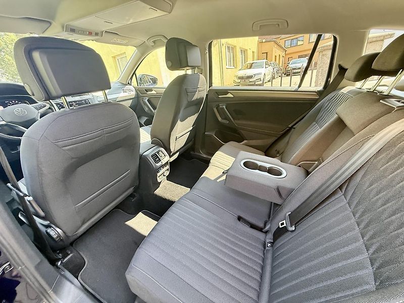 Volkswagen Tiguan Allspace (2023) 2,0TDi 110kW DSG ACC TAŽNÉ ČR - fotka 9 z 18