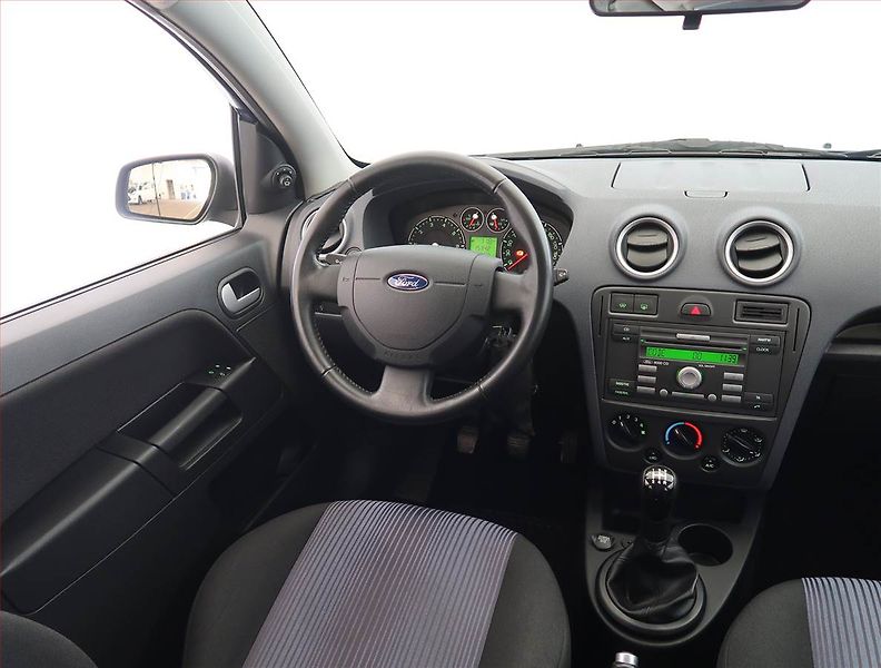 Ford Fusion (2009) 1.4, nová STK, Tažné - fotka 7 z 16
