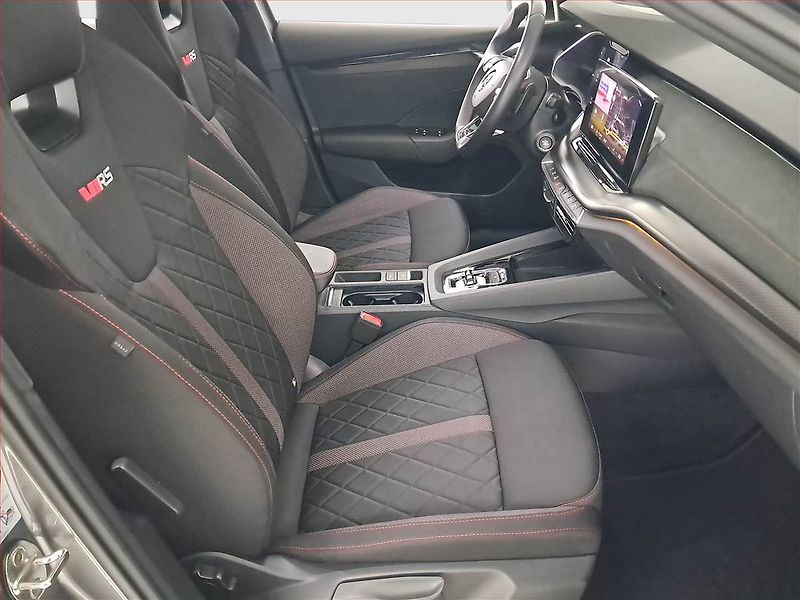 Škoda Octavia (2023) RS 2.0 TDI 4x4 - fotka 9 z 24