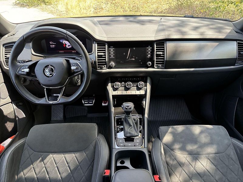 Škoda Kodiaq (2023) 2.0 TDI 4x4 DSG Sportline + - fotka 5 z 33