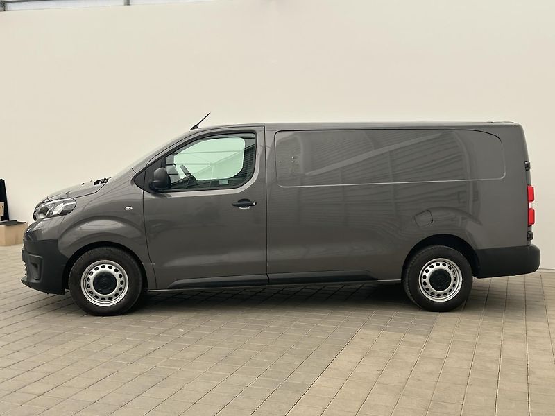 Toyota ProAce 2.0 D Active - fotka 3 z 22