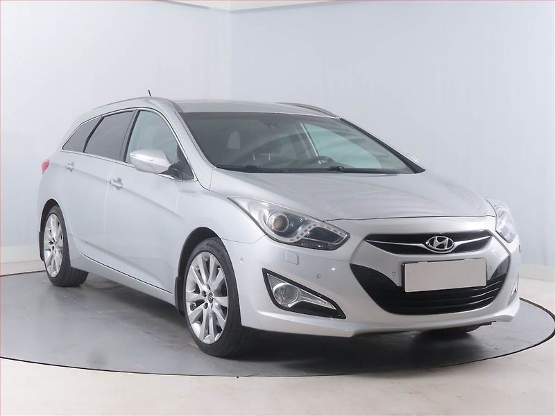 Hyundai i40 (2012) Premium 1.7 CRDi, ČR,1.maj - fotka 1 z 19