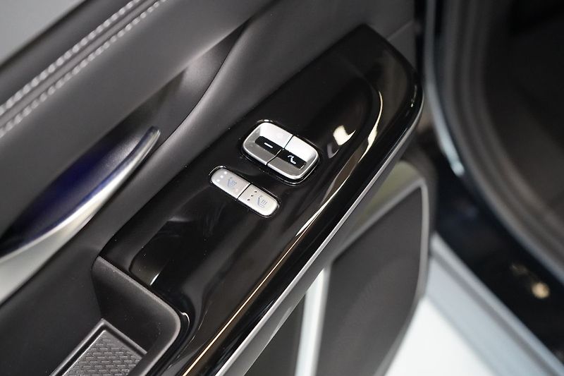 Xpeng G9 (2026) AWD Performance - 575 HP !!! - fotka 21 z 54