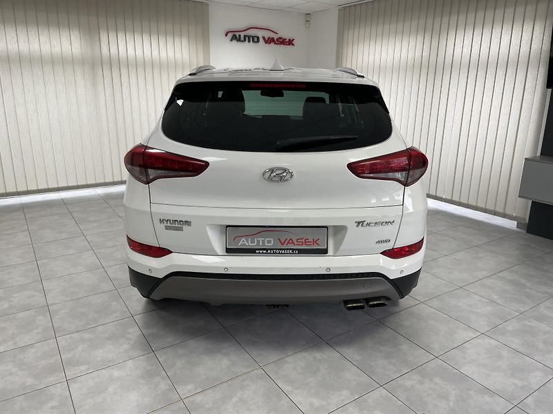 Hyundai Tucson 1.6 T-GDi 4x4 AT ČR 1.MAJ SER. - fotka 10 z 28