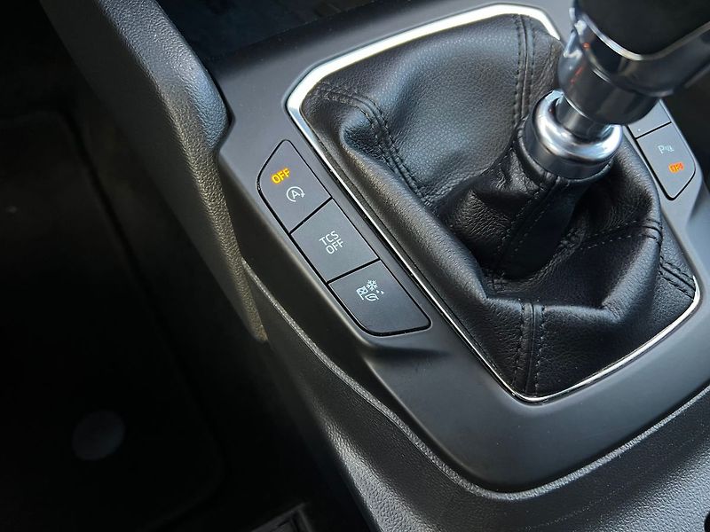 Ford Focus (2021) 1.5TDCi TITANIUM  88kW - fotka 34 z 49