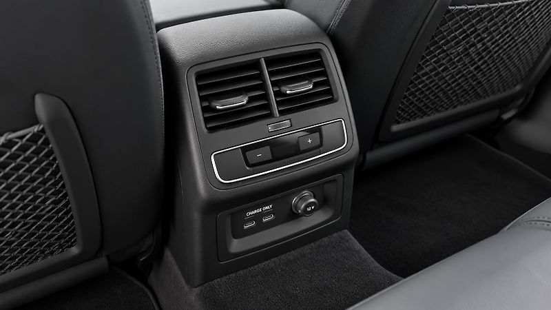 Audi A4 Allroad (2021) - fotka 3 z 19