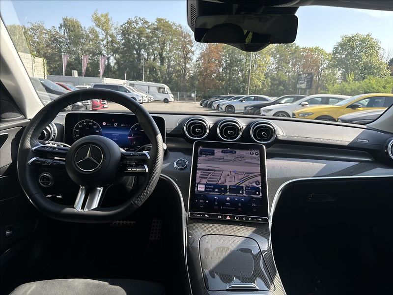 Mercedes-Benz Třídy C C 220d 4MATIC T - fotka 12 z 16