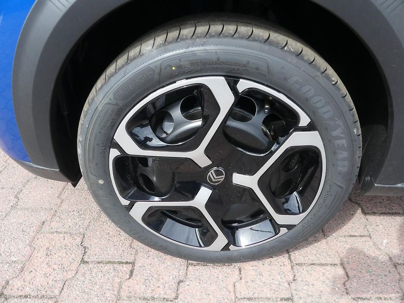 Citroën C3 (2026) PLUS Turbo 100k Manual - fotka 20 z 20