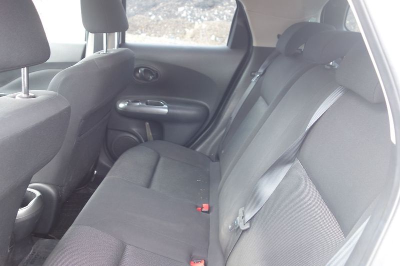 Nissan Juke 1,5DCi NAJ.127000 km !!! - fotka 22 z 34