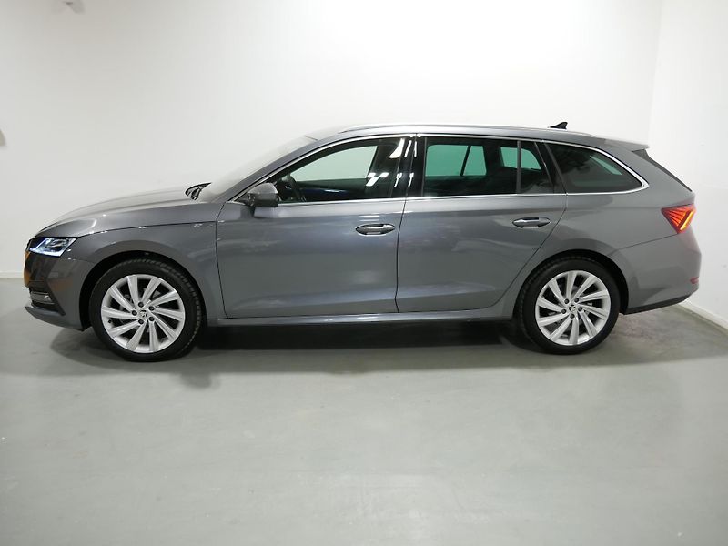 Škoda Octavia - fotka 3 z 21