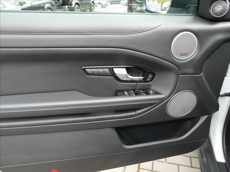 Land Rover Range Rover Evoque 2,0 TD4 HSE Dynamic cabrio, DP - fotka 14 z 39