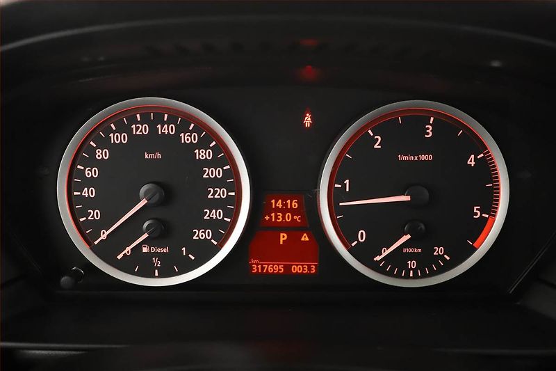 Renault Grand Scénic (2012) 1.5 dCi, 7 míst, Navi - fotka 11 z 17