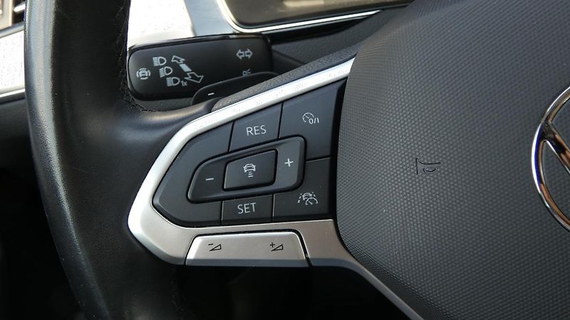 Volkswagen Passat 2.0 TDI 147kW BMT 4MOT DSG Ele - fotka 11 z 22
