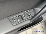 Volkswagen Tiguan 2.0TDI 4x4 + tažné, kamera - náhled 39
