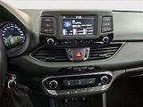 Hyundai i30 (2018) 1.6 CRDi, Tempomat - náhled 12