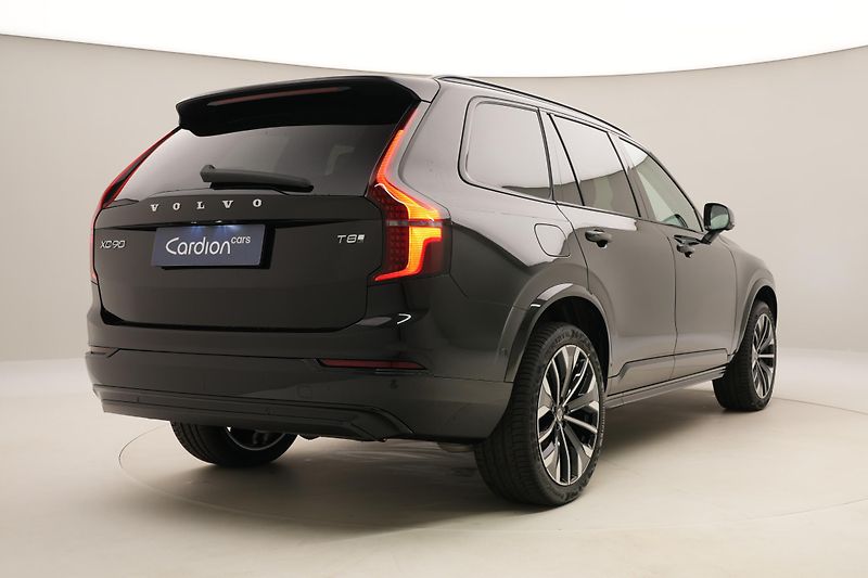 Volvo XC90 (2026) T8 AWD RECHARGE DARK ULTRA - fotka 12 z 75