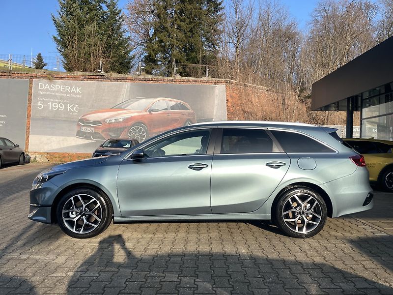 Kia Ceed SW (2025)  TOP+Business