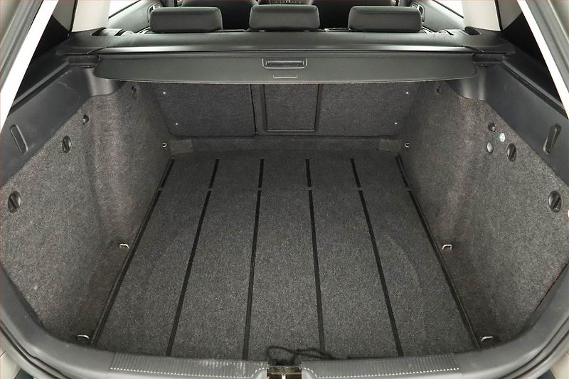 Škoda Octavia (2006) 2.0 TDI, 4X4, Tažné - fotka 11 z 12