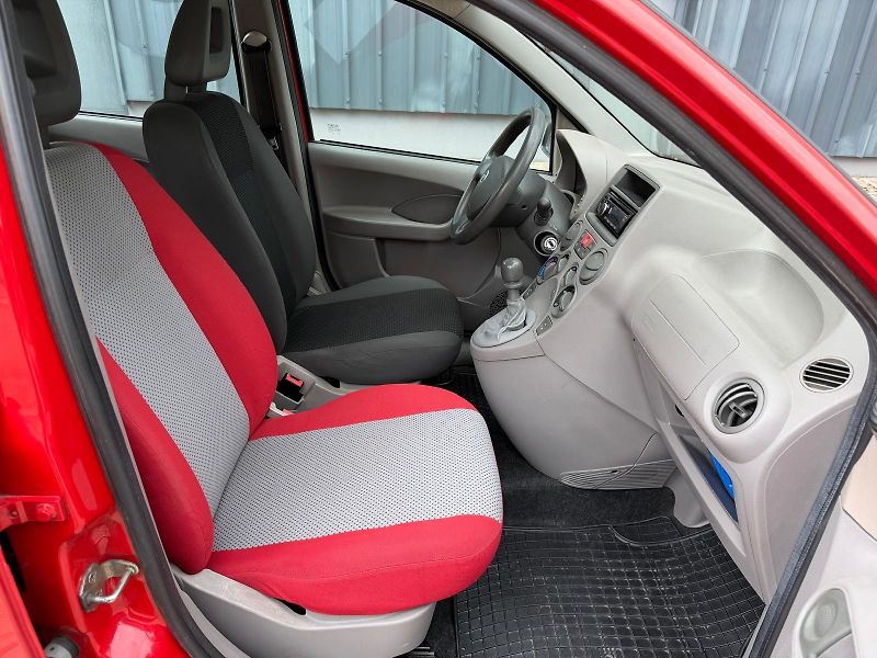 Fiat Panda 1,2i 4x4  - fotka 14 z 18