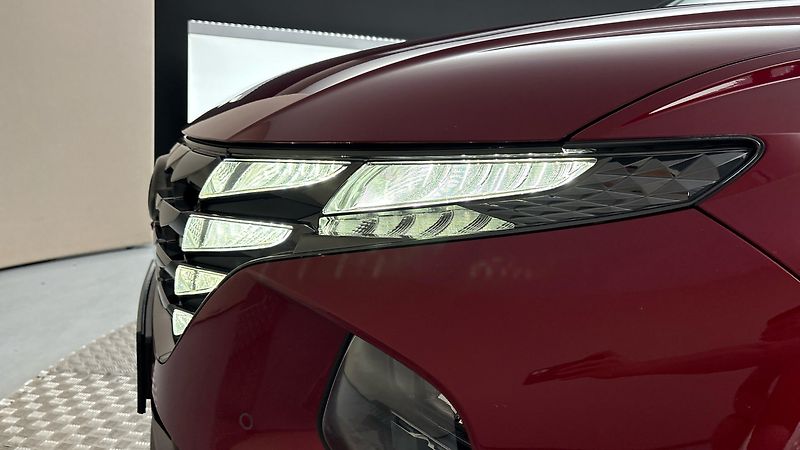 Hyundai Tucson 1.6 T-GDI Hybrid AUT 4x4 Style - fotka 18 z 32